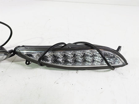 2018 Indian Chieftain Limited Front Blinker Turn Signal Set R 2412456 L 2412455 {{ shop.shopifyCountryName }} - Mototech271