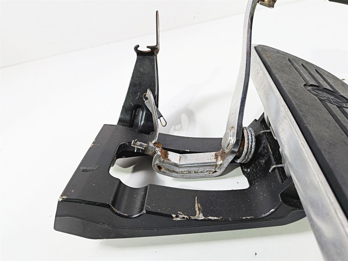 2008 Yamaha XV1900 Roadliner S Right Floor Board & Brake Pedal 1D7-27420-00-00 {{ shop.shopifyCountryName }} - Mototech271