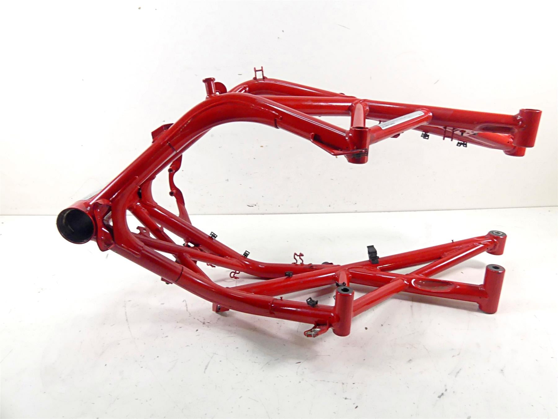 2013 Ducati Diavel Red Straight Main Frame Chassis With California Salvage Title 470P2012AA {{ shop.shopifyCountryName }} - Mototech271
