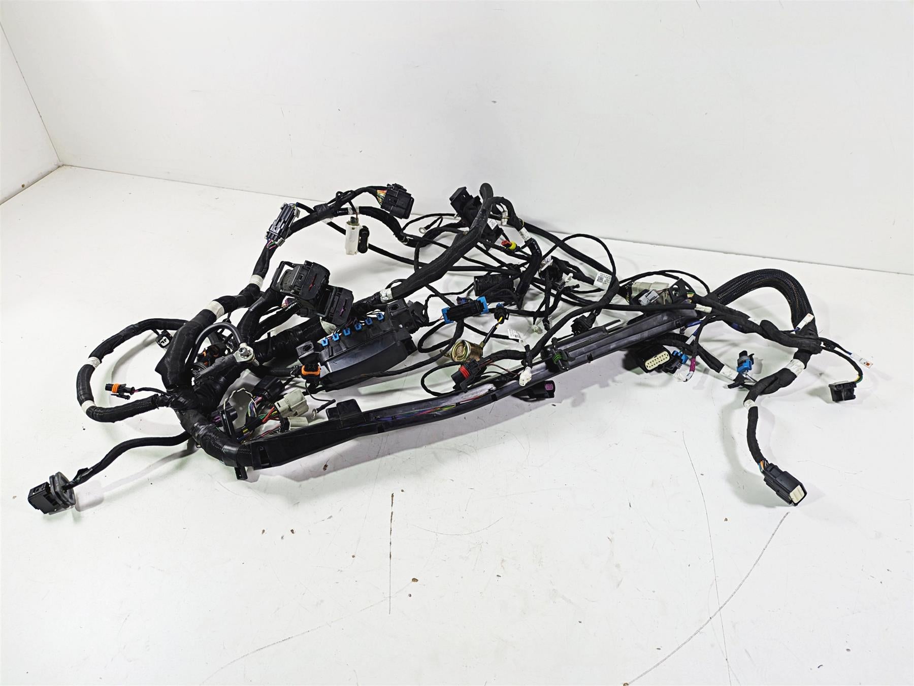 2019 Indian Chieftain Limited Front Nose Wiring Harness Loom No Cuts 2414627