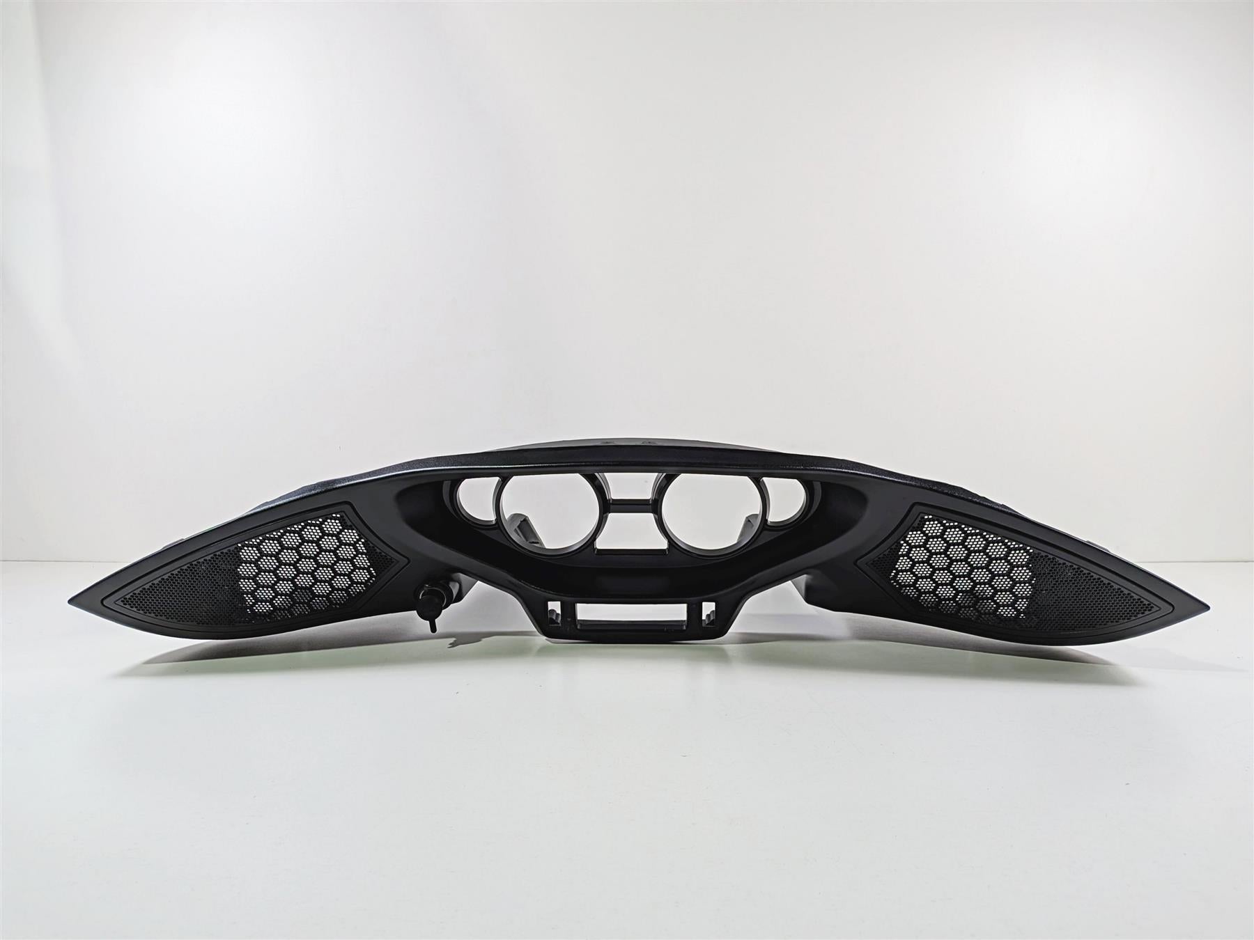 2016 Victory Cross Country Front Inner Nose Dash Fairing -READ 5437066 {{ shop.shopifyCountryName }} - Mototech271