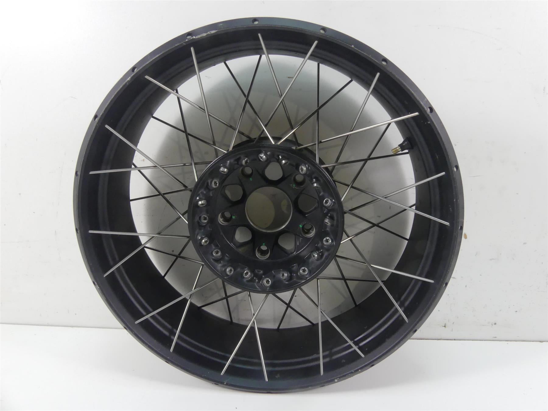 2019 BMW R1250GS K50 Straight 17x4.5 Rear Wheel Spoke 36318526651 36318526666 {{ shop.shopifyCountryName }} - Mototech271