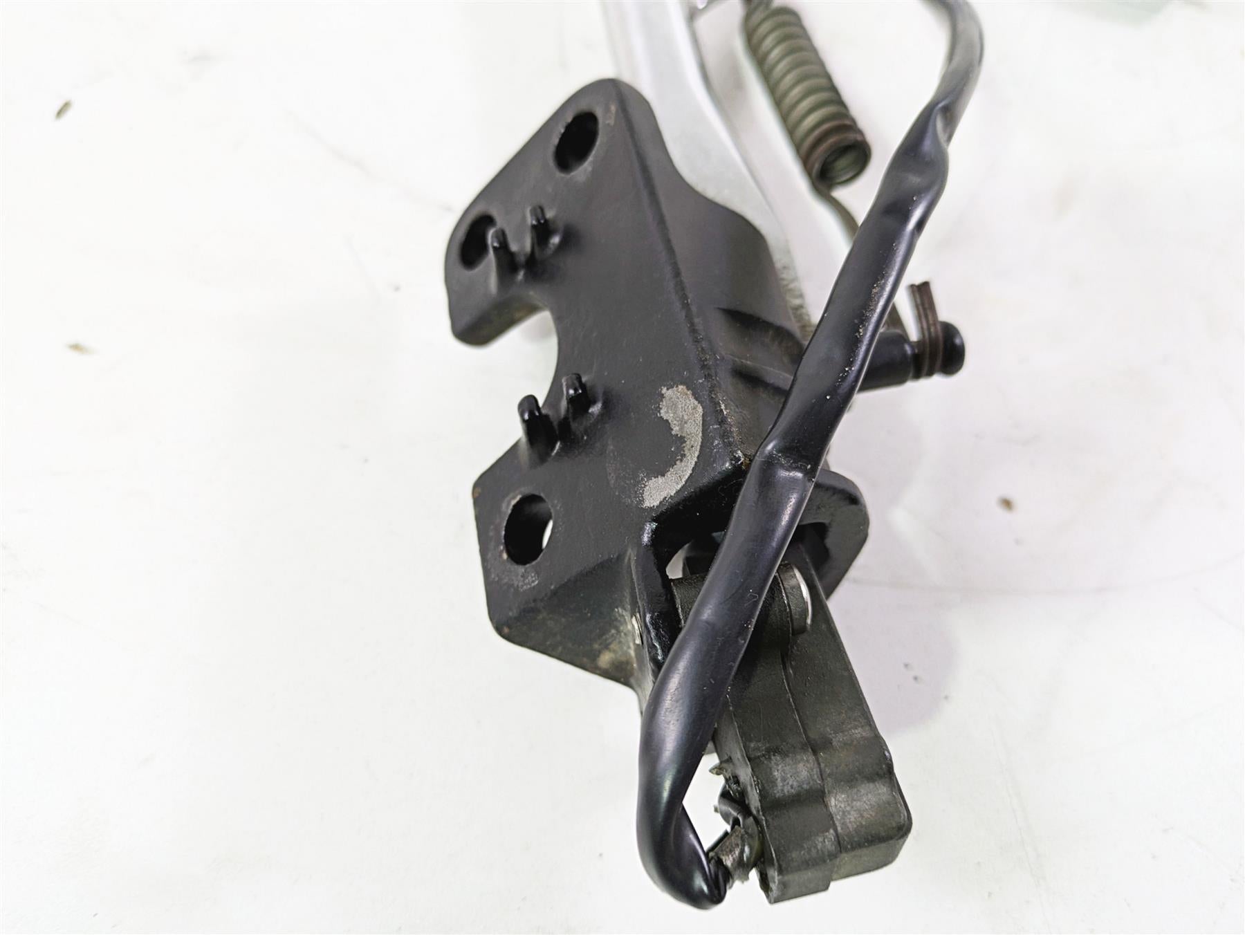 2006 Triumph Rocket 3 Side Kickstand + Safety Switch & Mount T2081380 {{ shop.shopifyCountryName }} - Mototech271