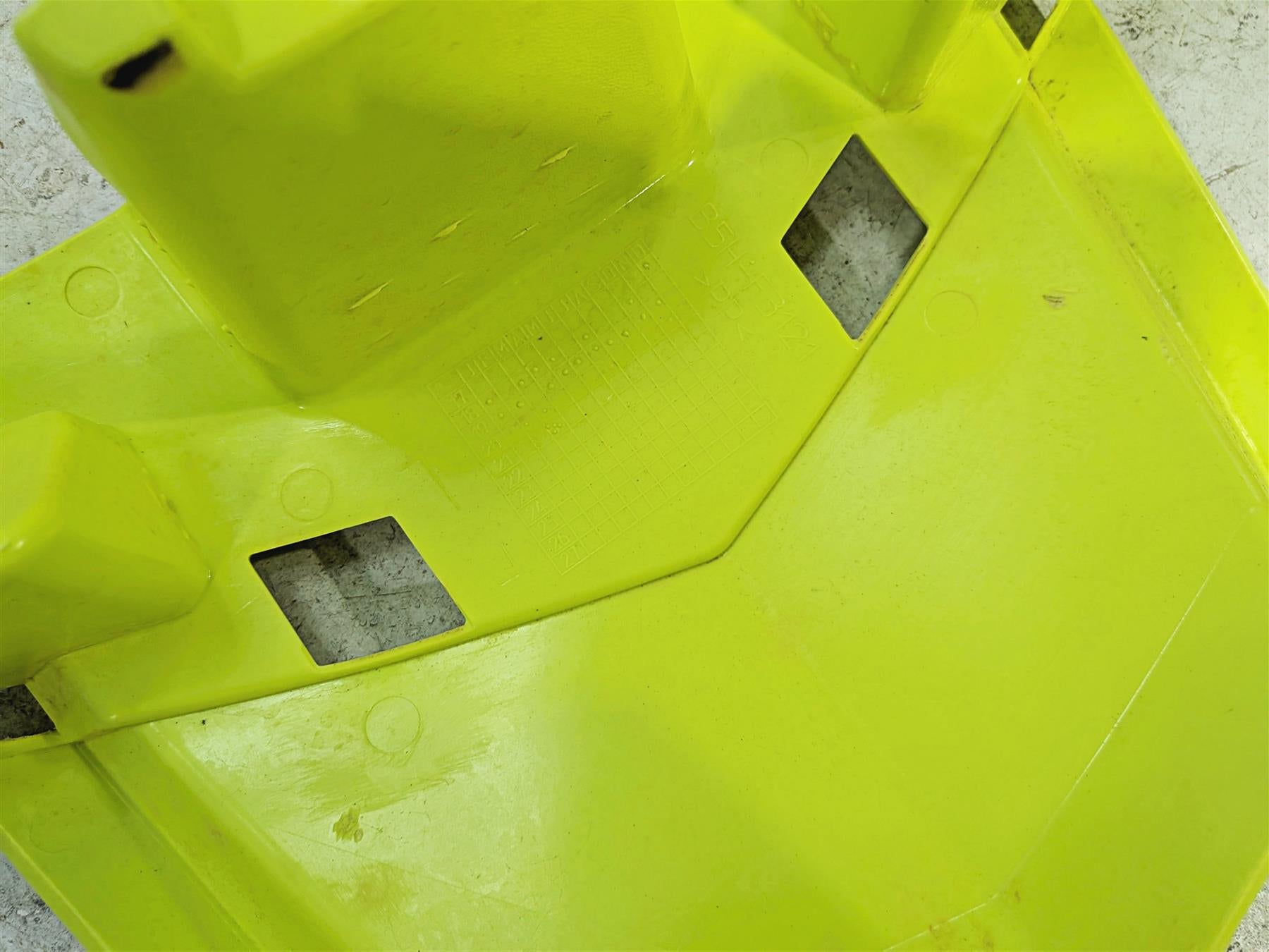 2021 Yamaha YXZ1000R EPS SS SE Yellow Outer Fairing Fenders Grille 2HC-F1511-40 {{ shop.shopifyCountryName }} - Mototech271