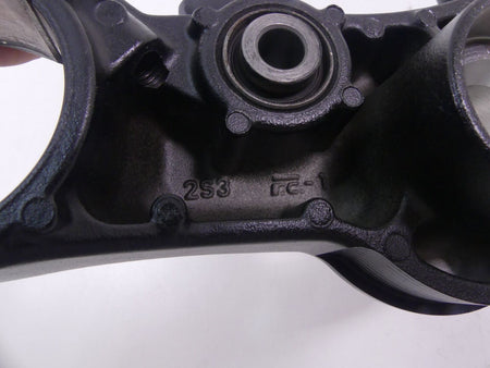 2019 Yamaha VMX17 V-Max 1700 Upper Triple Tree Steering Clamp 2S3-23435-00-00 {{ shop.shopifyCountryName }} - Mototech271