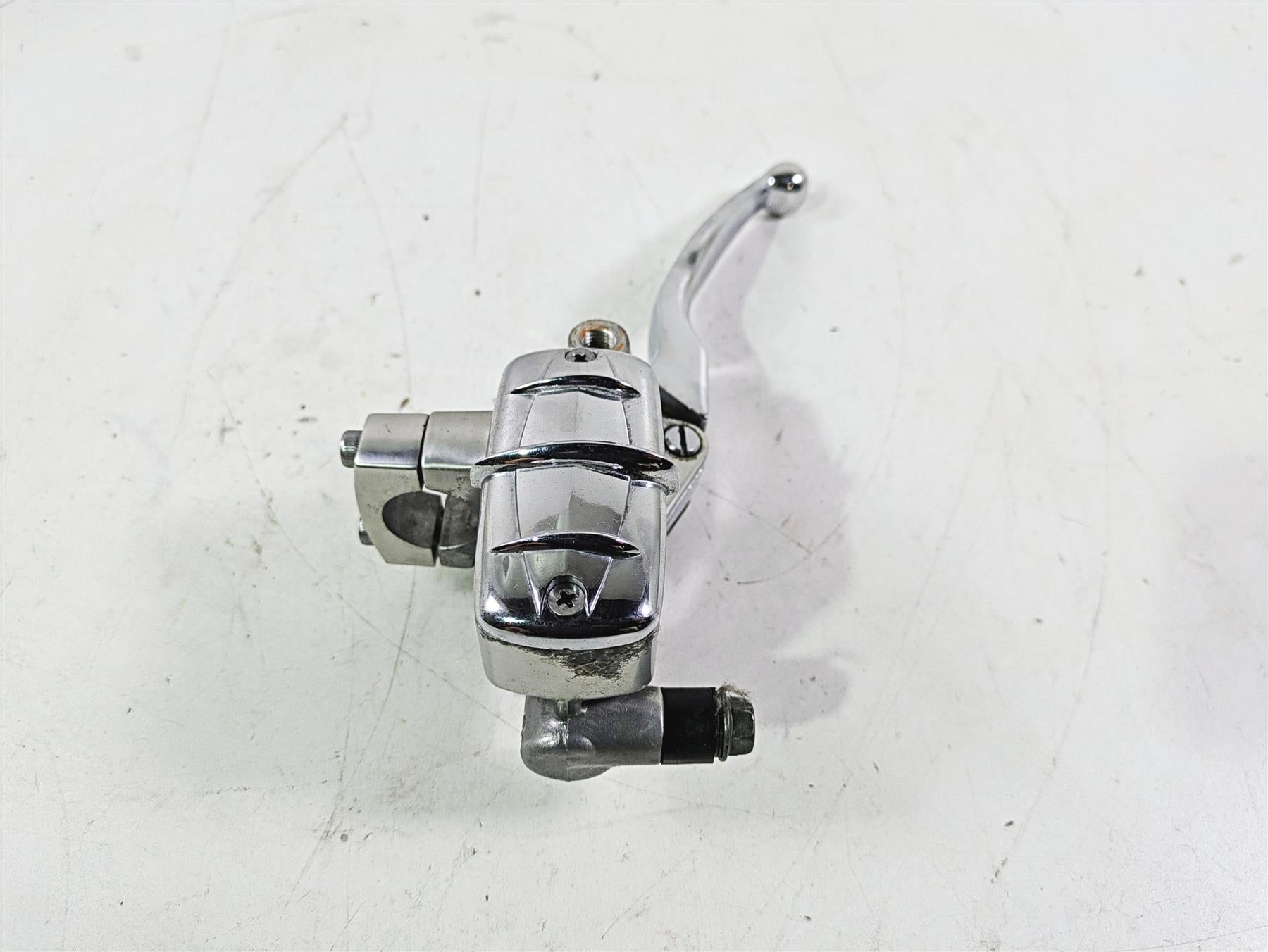 2004 Yamaha XVZ1300 Royal Star Nissin Clutch Master Cylinder 5/8 4NK-W2645-00-00 {{ shop.shopifyCountryName }} - Mototech271