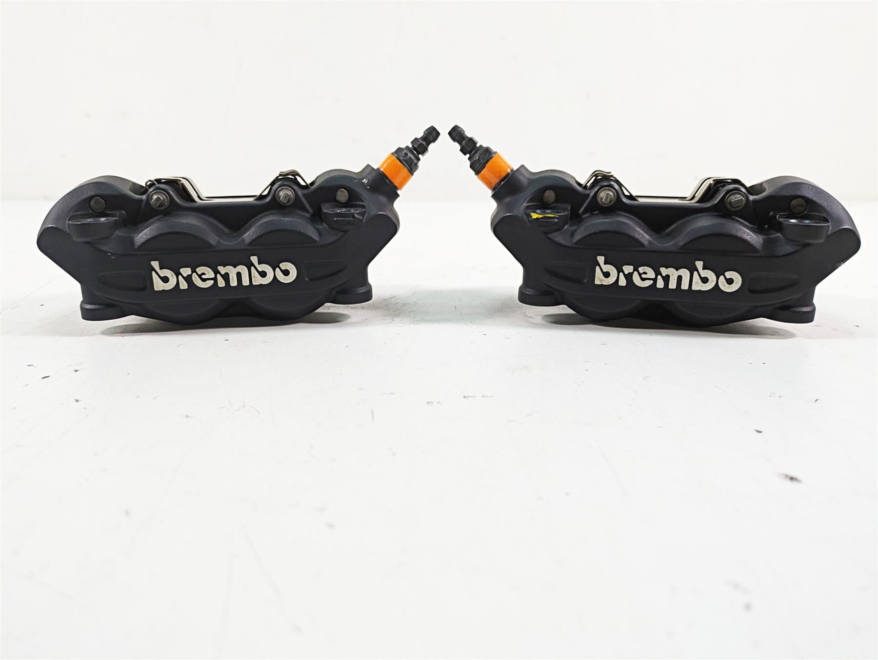 2020 KTM 1290 Super Adventure R Brembo Front Brake Calipers 100mm 6031301500130 {{ shop.shopifyCountryName }} - Mototech271