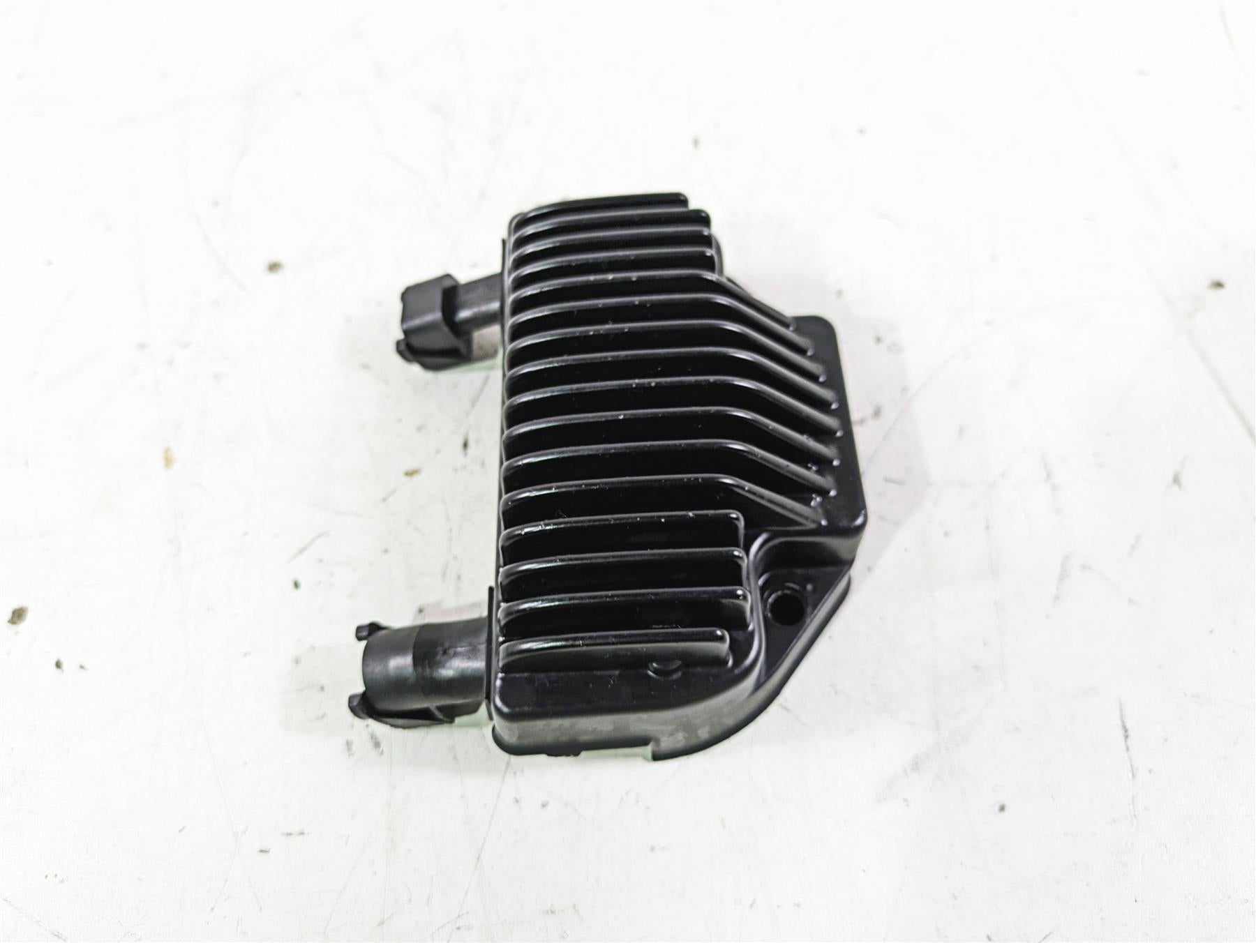 2013 Harley FXDWG Dyna Wide Glide Rectifier Voltage Regulator 74631-08A {{ shop.shopifyCountryName }} - Mototech271
