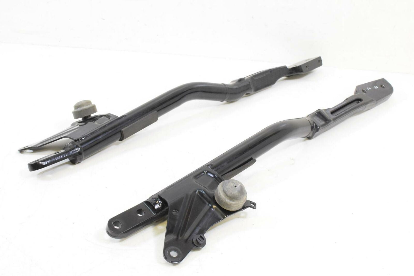 2017 Victory Octane 1200 Upper Frame Tube Rail Mount Set 1020139-266 / 1020138 {{ shop.shopifyCountryName }} - Mototech271