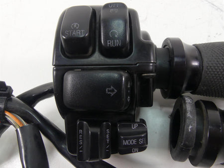 2013 Harley Touring FLTRX Road Glide Right Hand Cruise Control Switch 71684-06A {{ shop.shopifyCountryName }} - Mototech271