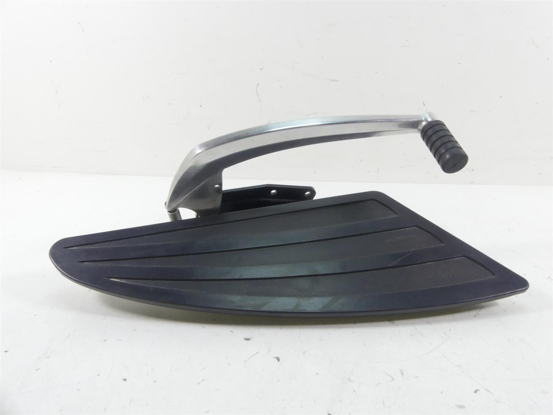 2011 Victory Vision Tour Right Front Floor Board Brake Pedal Set 1015291-463 {{ shop.shopifyCountryName }} - Mototech271