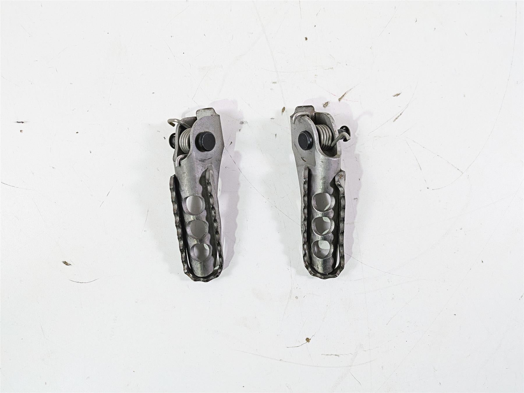 2019 BMW G310GS K02 Front Footpeg Rest Set - Read 46718562031 46718562032 {{ shop.shopifyCountryName }} - Mototech271