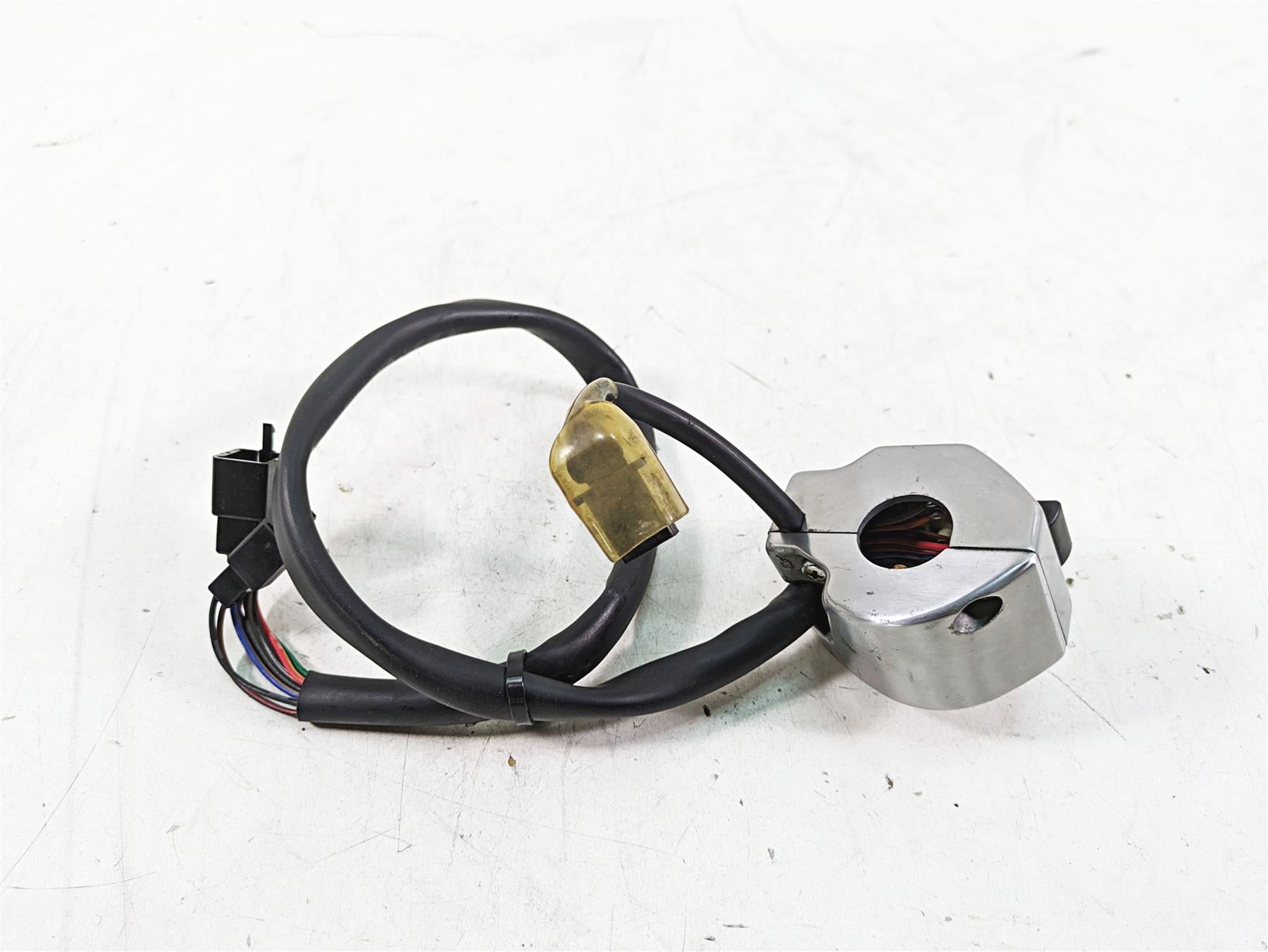 1997 Kawasaki VN1500 Vulcan Left Hand Turn Signal Control Switch 46091-1449 {{ shop.shopifyCountryName }} - Mototech271