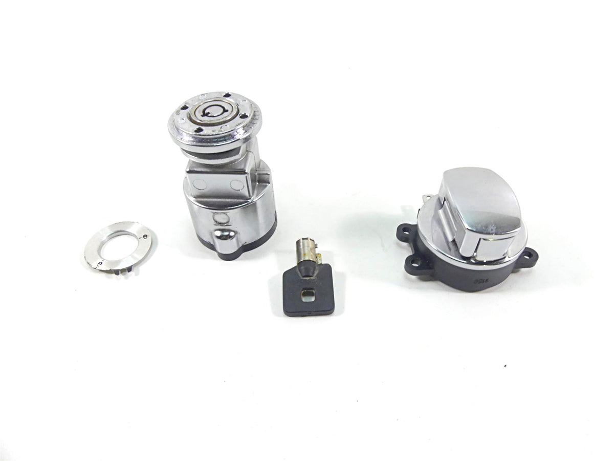 2010 Harley FXDF Dyna Fat Bob Ignition Switch Steering Lock Set 71430-06B {{ shop.shopifyCountryName }} - Mototech271