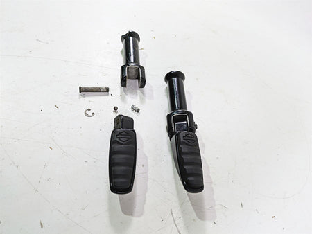2018 Harley Softail FXFBS Fat Bob Passenger Livewire Footpeg Set - Read 50500762 {{ shop.shopifyCountryName }} - Mototech271