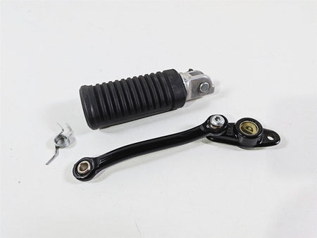 2024 Harley Softail FXLRST Low Rider Right Foot Peg & Brake Linkage 50501106 {{ shop.shopifyCountryName }} - Mototech271