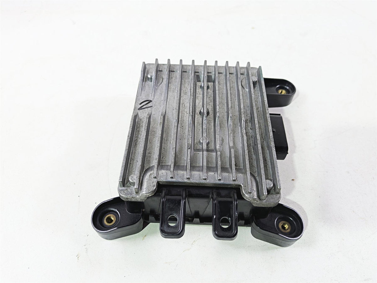 2017 Indian Chieftain Limited Audio Radio Control Module 4015979 {{ shop.shopifyCountryName }} - Mototech271
