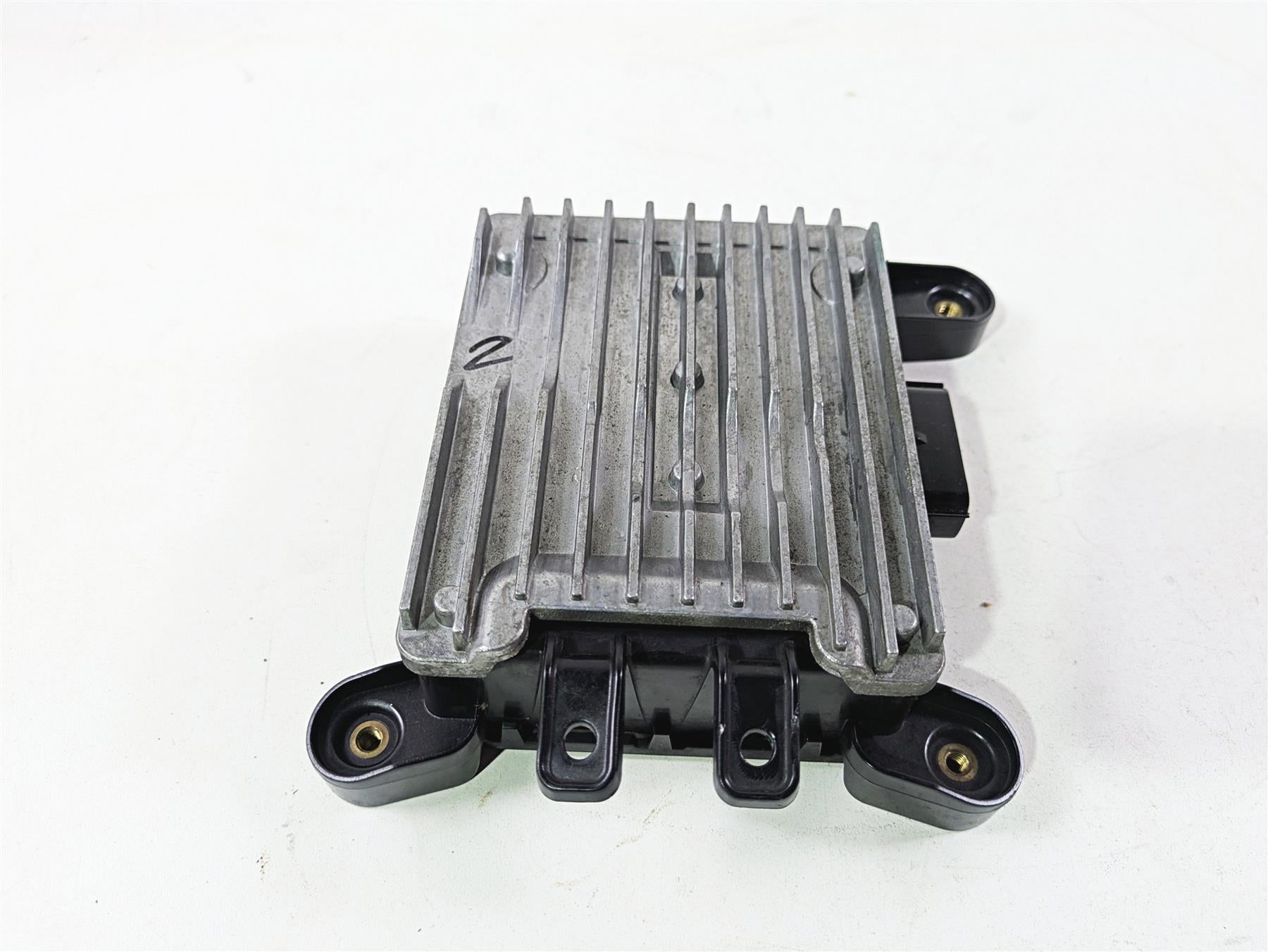 2017 Indian Chieftain Limited Audio Radio Control Module 4015979 {{ shop.shopifyCountryName }} - Mototech271