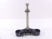 Load image into Gallery viewer, 2019 Yamaha VMX17 V-Max 1700 Lower Triple Tree Steering Yoke 2CE-23340-00-00

