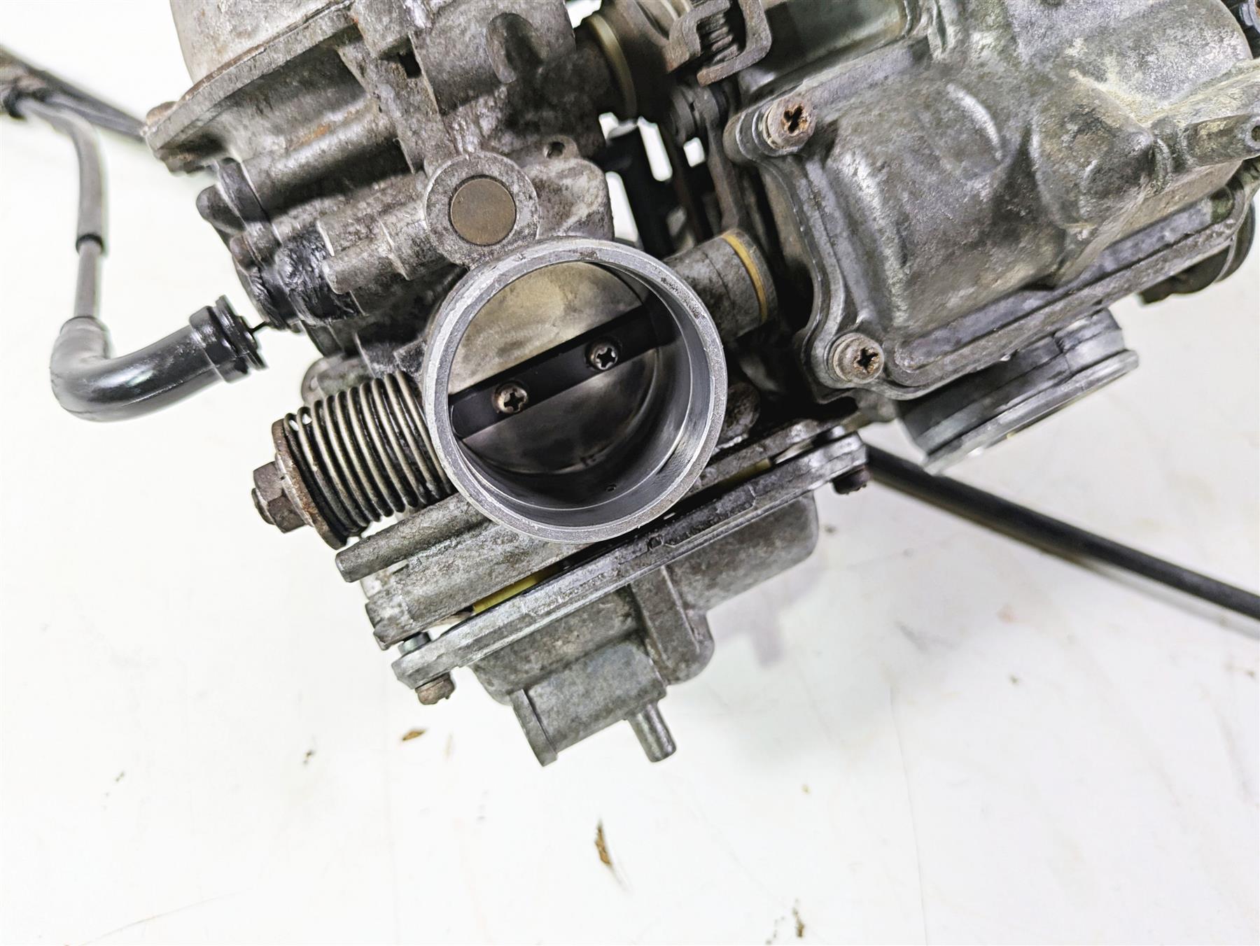 2002 Honda VT1100 Shadow Sabre Carburetor Carb - Read 16100-MAA-L00 {{ shop.shopifyCountryName }} - Mototech271