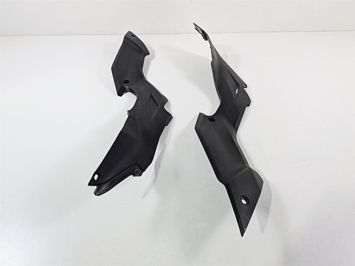 2011 Ducati Streetfighter 1098 S Under Seat Side Cover Set 48211562A 48211572A {{ shop.shopifyCountryName }} - Mototech271