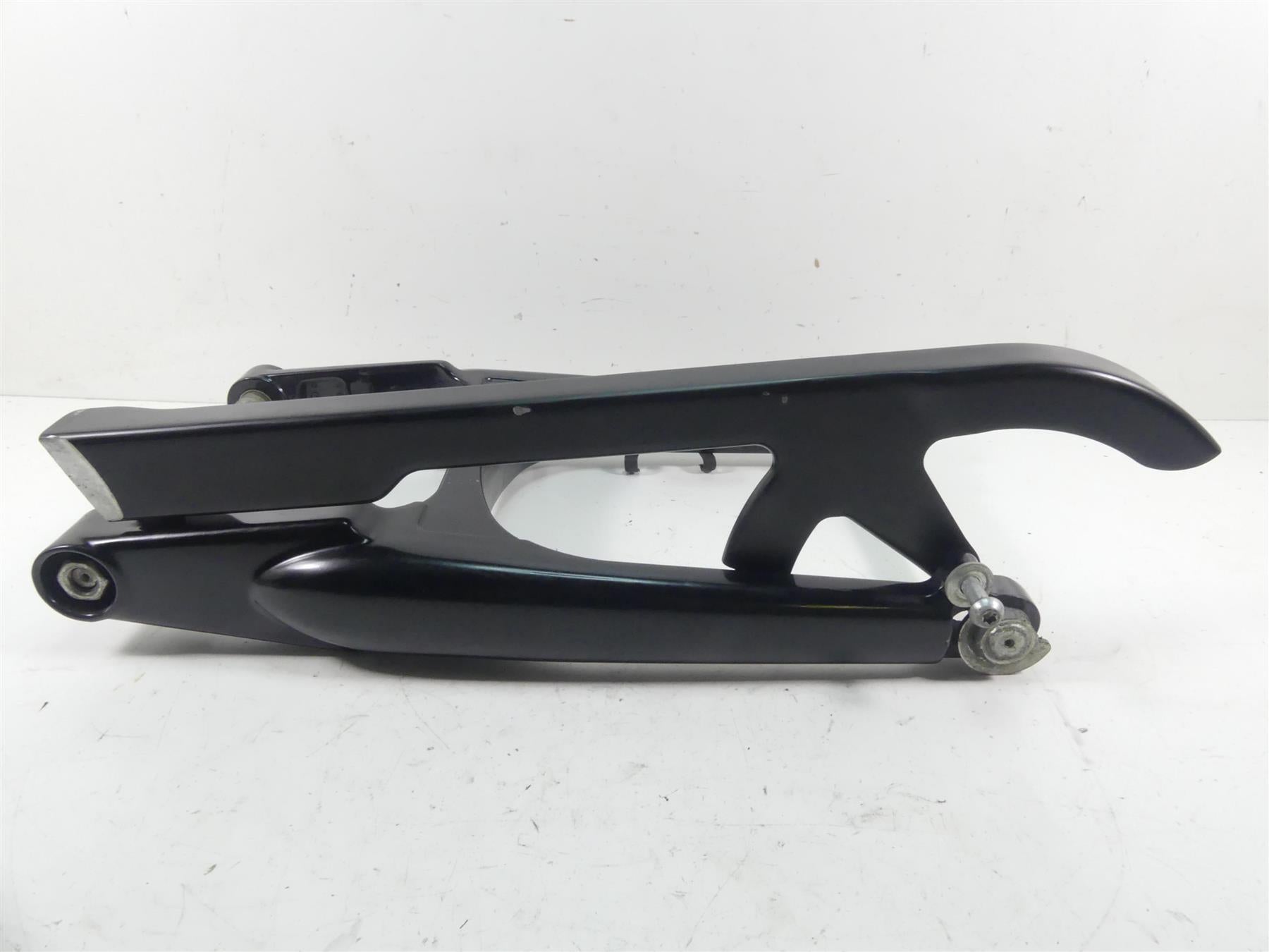 2013 Harley VRSCDX Night Rod Special Swingarm Swing Arm & Guards 48612-07A {{ shop.shopifyCountryName }} - Mototech271