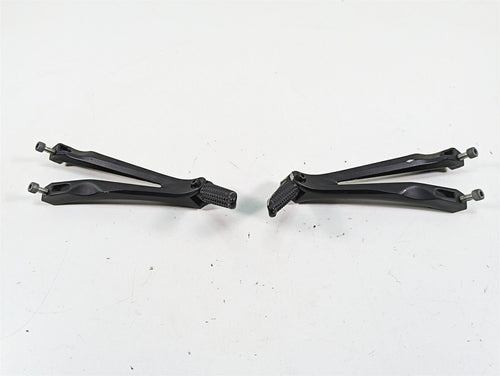 2007 Yamaha R1 YZFR1 Passenger Footpeg Rest Set -Rash 5VY-2741L-00 5VY-2742L-00 | Mototech271