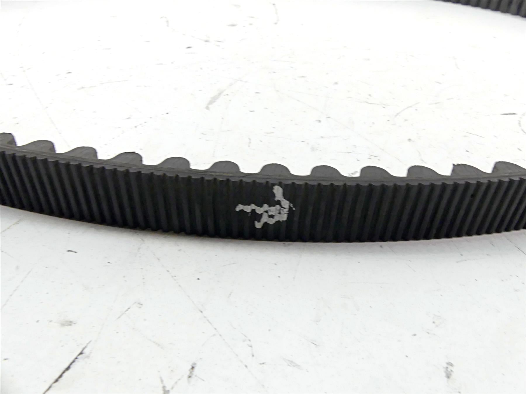 2006 Harley Softail FXSTSI Springer Rear Drive Belt 135T 20mm 40655-06 {{ shop.shopifyCountryName }} - Mototech271