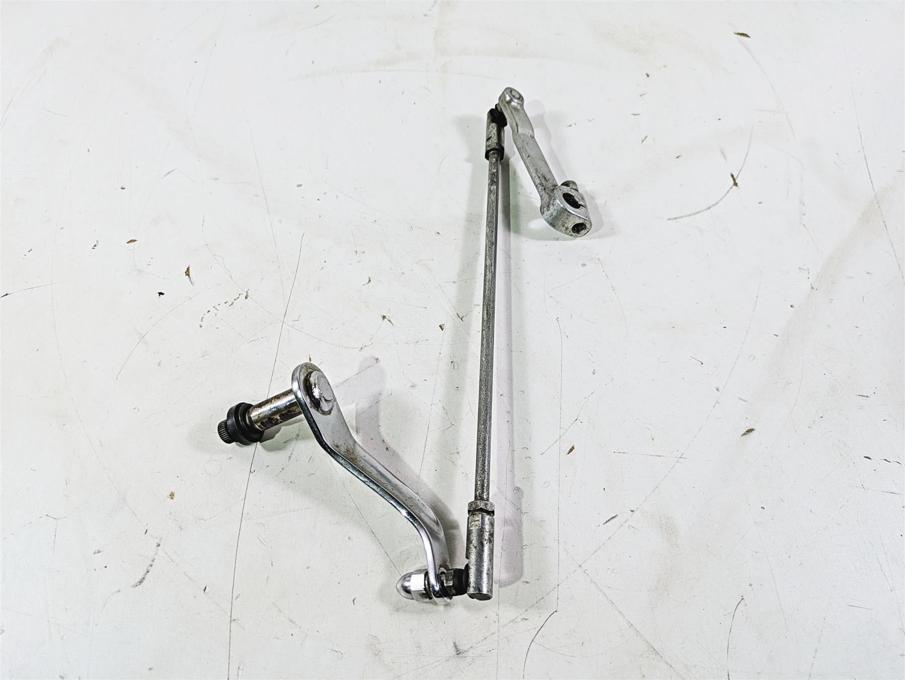 2003 Harley Softail FXSTDI Deuce 100th Gear Shifter Linkage Set 33849-97 {{ shop.shopifyCountryName }} - Mototech271