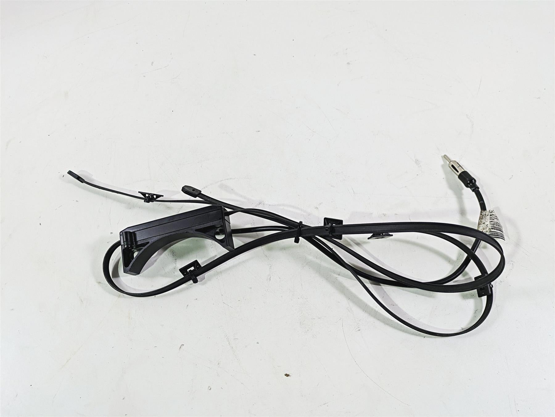 2010 Harley Touring FLHX Street Glide Audio Hidden Antenna 76000863 {{ shop.shopifyCountryName }} - Mototech271