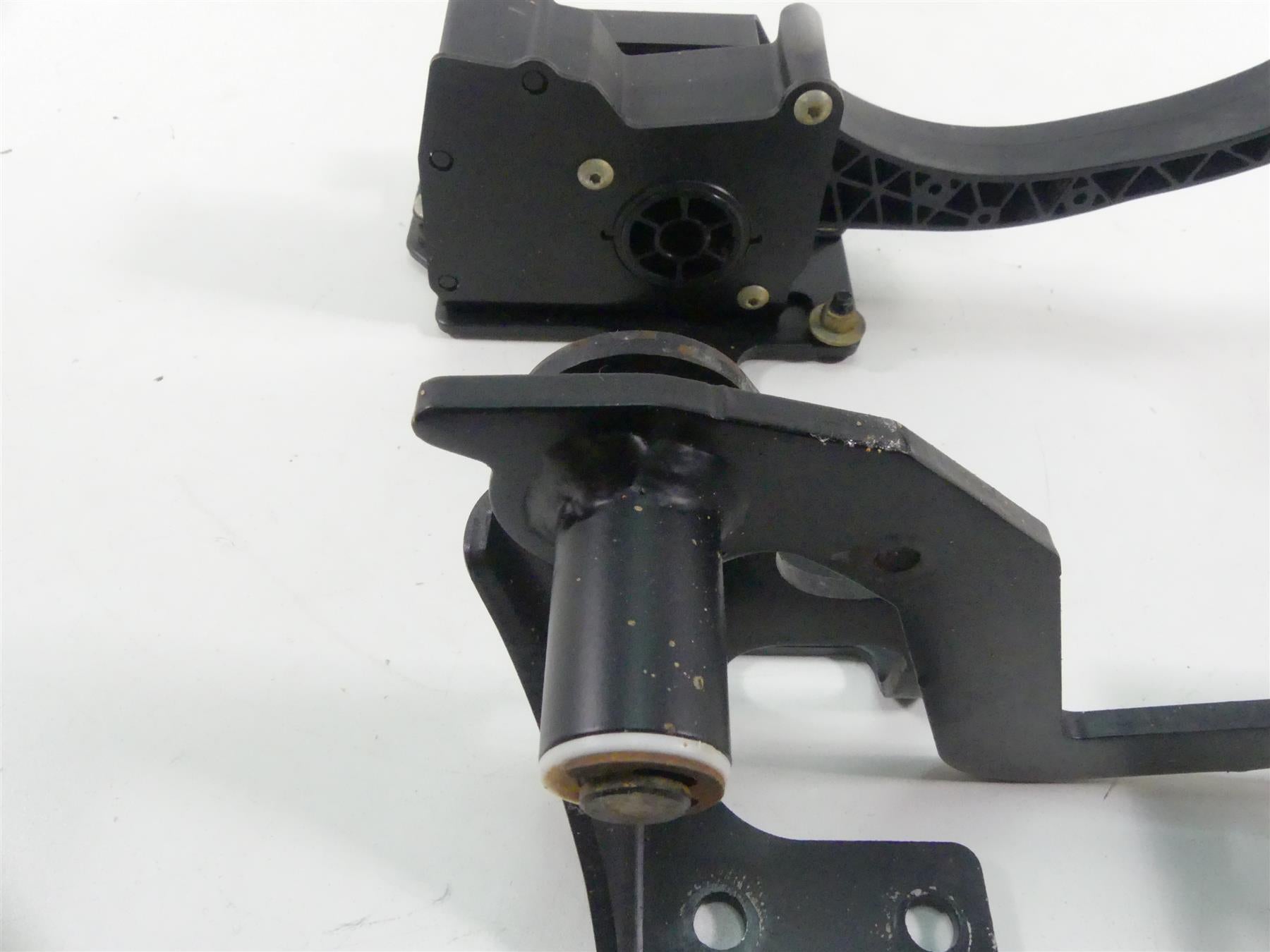 2018 Polaris RZR S 900 Brake & Accelerate Pedal Set 1019105-329 1021765-458 {{ shop.shopifyCountryName }} - Mototech271
