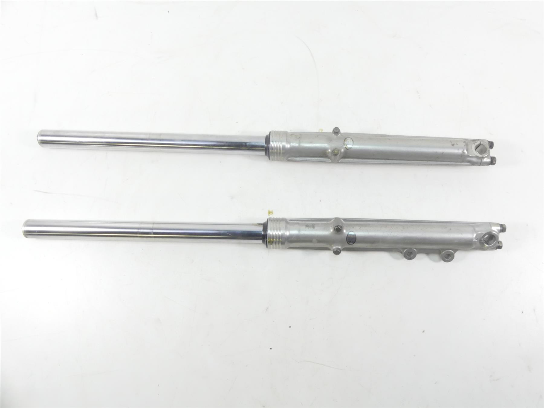 1980 Honda CB750C Custom Front Showa Straight Forks 51400-425-731 51500-425-731 {{ shop.shopifyCountryName }} - Mototech271