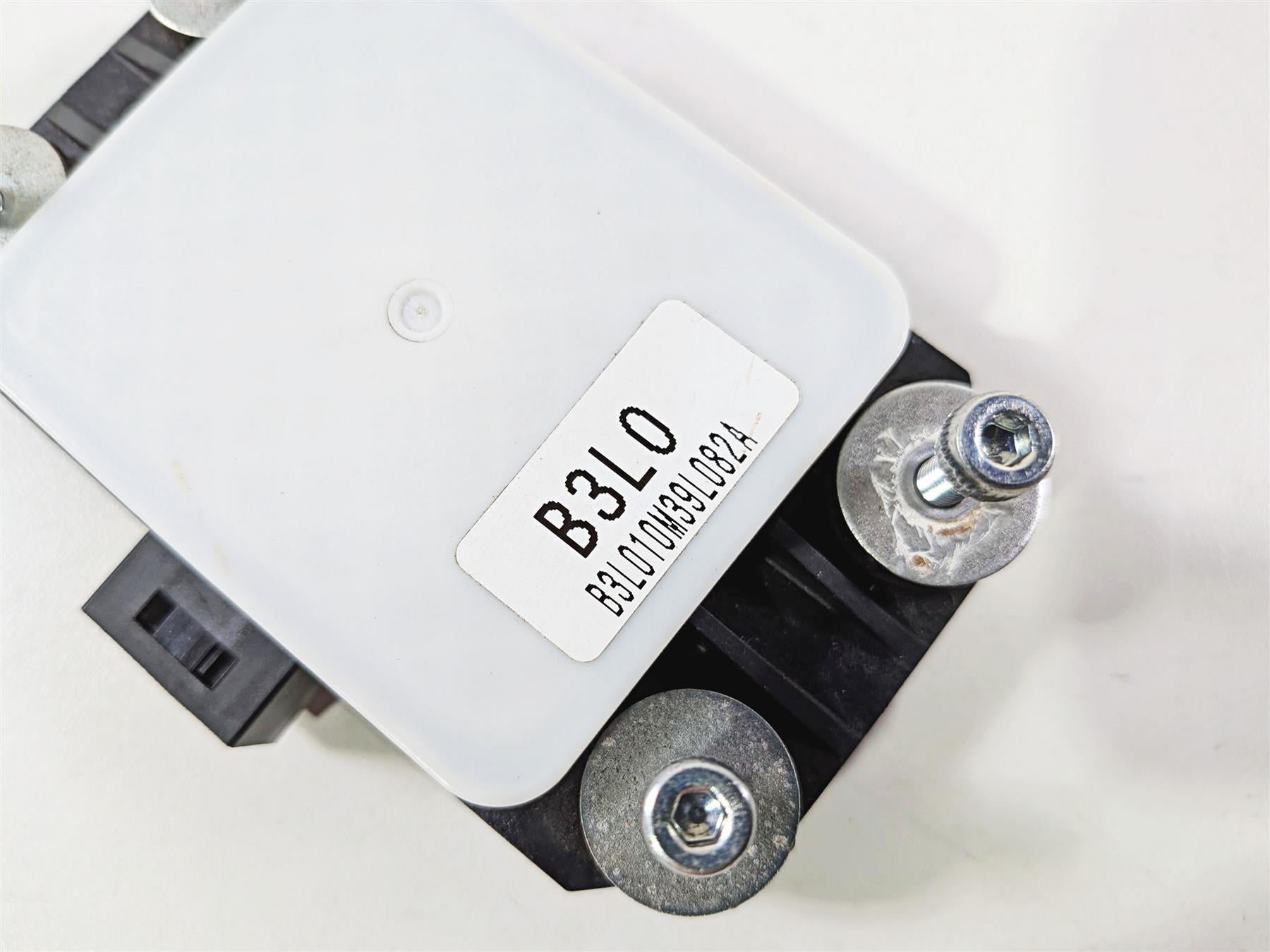 2024 Yamaha YZF R1 RN65 Lean Angle Inertial Measure Module Unit B3L-8593A-01-00 {{ shop.shopifyCountryName }} - Mototech271