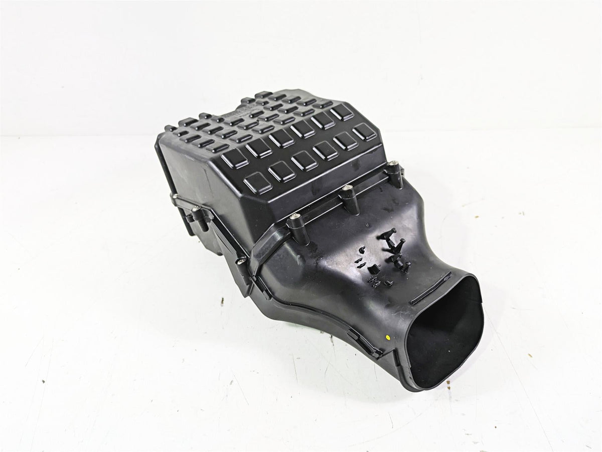 2021 Aprilia RS660 Air Filter Cleaner Breather Box U 2B006527 L 2B006529 {{ shop.shopifyCountryName }} - Mototech271