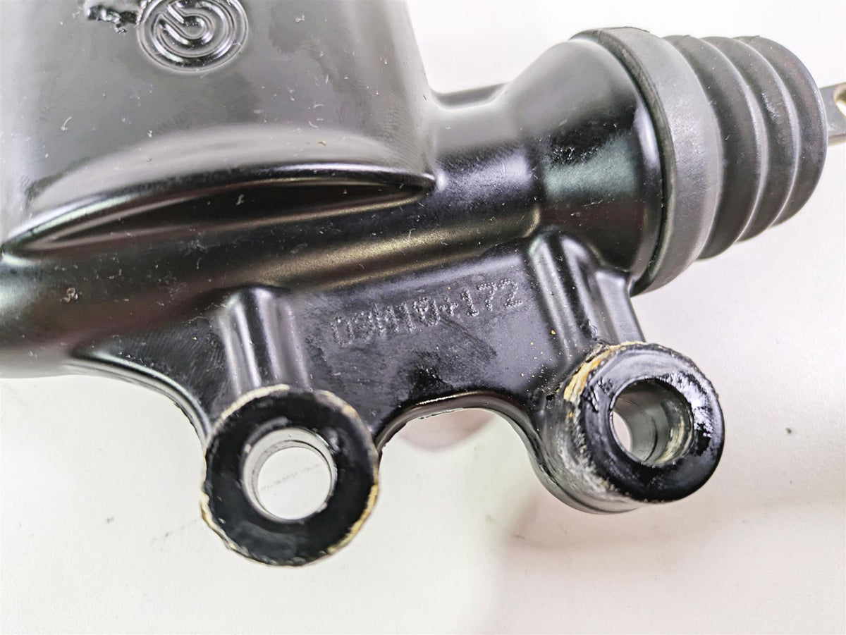 2010 Harley Touring FLHTK Electra Glide Rear Brake Master Cylinder 41763-08C {{ shop.shopifyCountryName }} - Mototech271