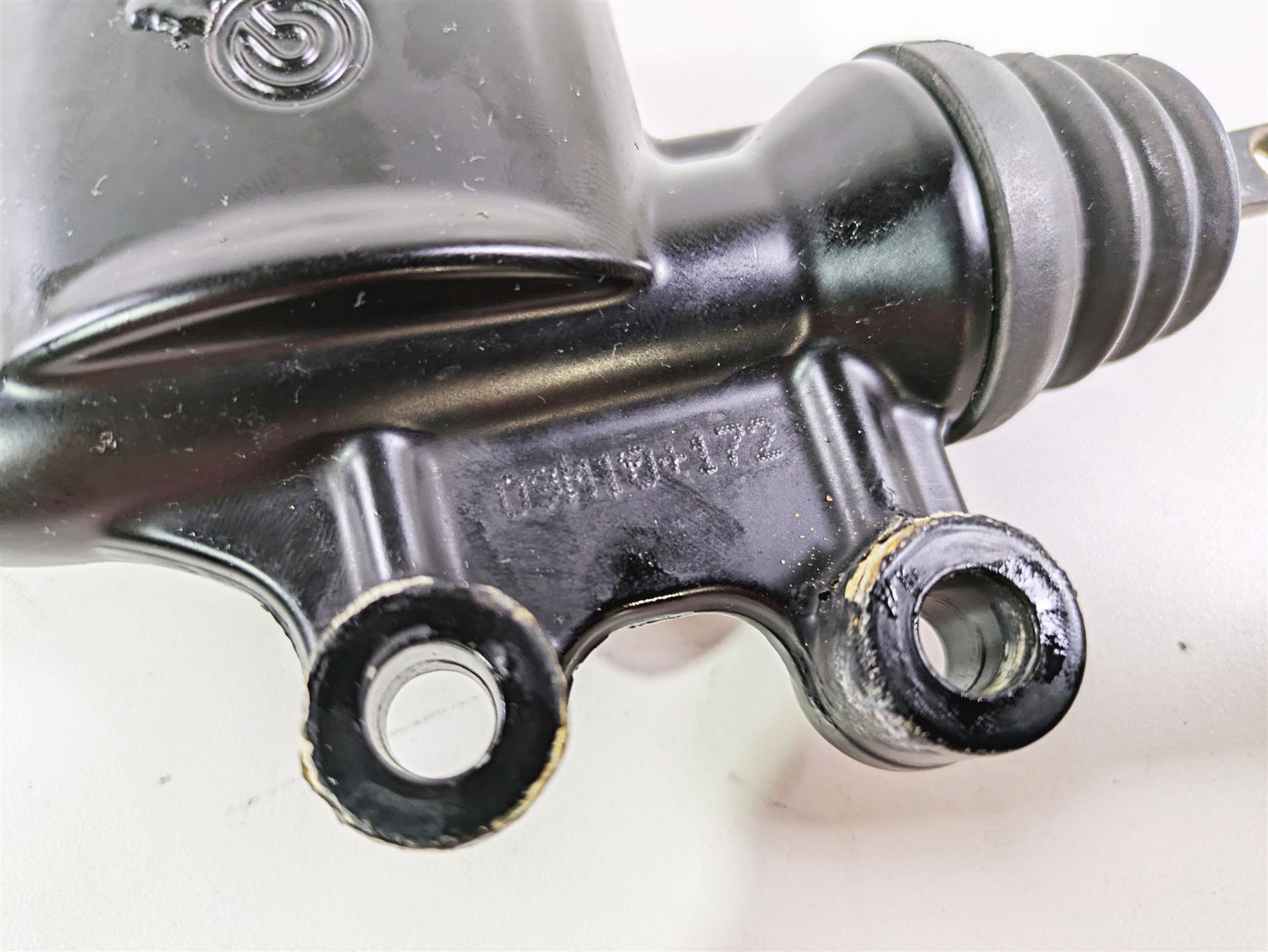 2010 Harley Touring FLHTK Electra Glide Rear Brake Master Cylinder 41763-08C {{ shop.shopifyCountryName }} - Mototech271
