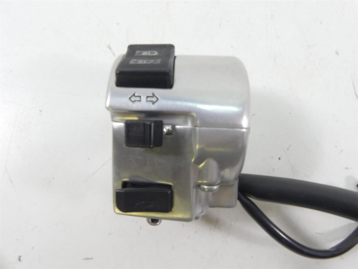 2008 Honda V-Twin VTX1800 N3 Left Hand Blinker Control Switch 35200-MCV-N20 {{ shop.shopifyCountryName }} - Mototech271