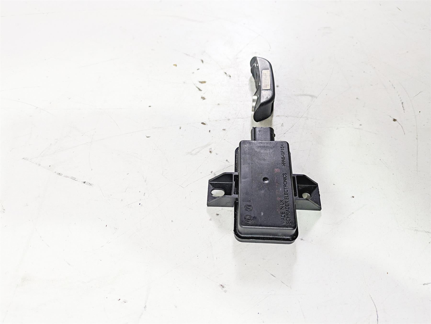 2015 BMW K1600 GT K48 RDC Tire Pressure Module & Rear Sensor 65758546222 {{ shop.shopifyCountryName }} - Mototech271