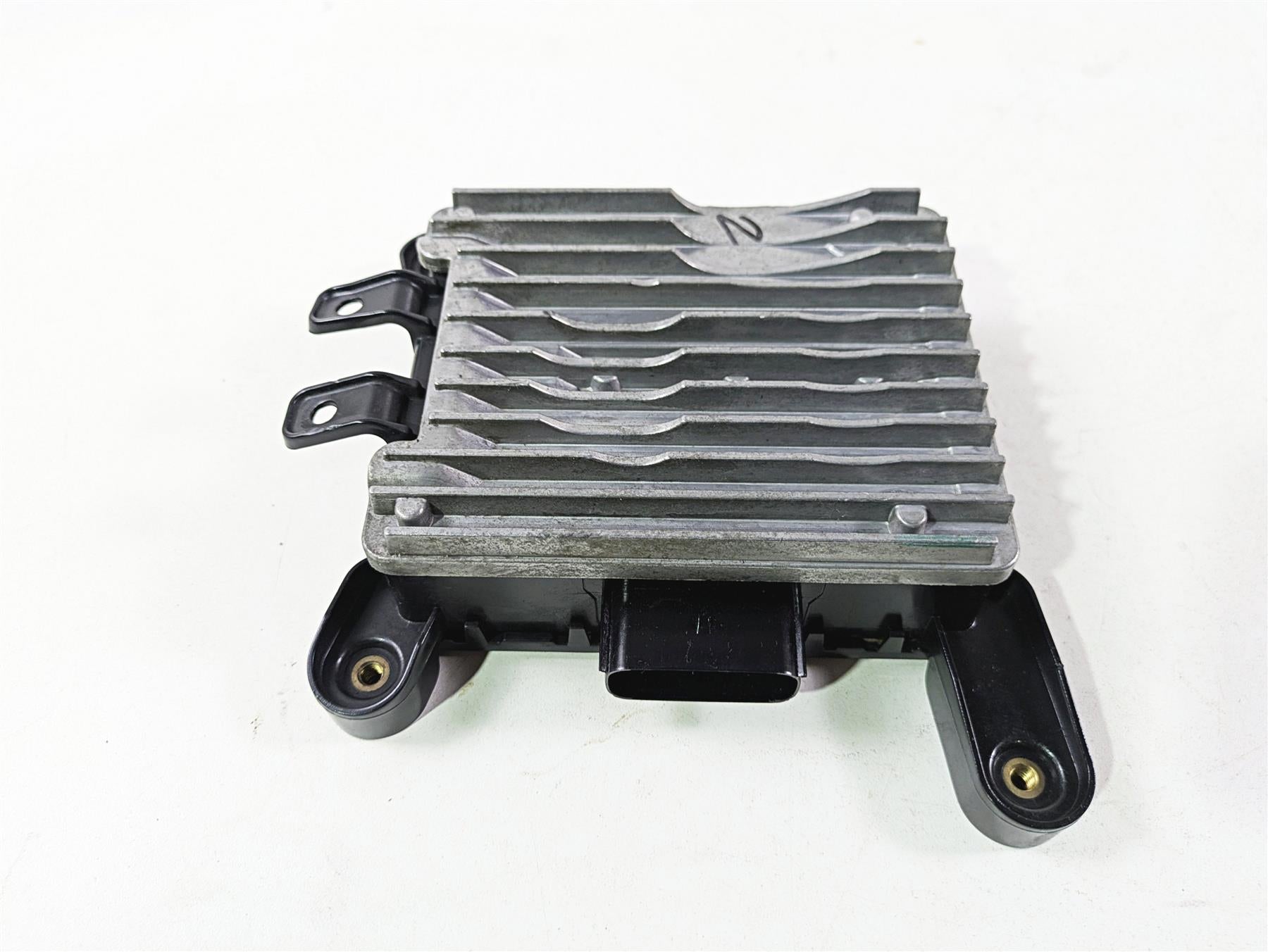 2017 Indian Chieftain Limited Audio Radio Control Module 4015979 {{ shop.shopifyCountryName }} - Mototech271