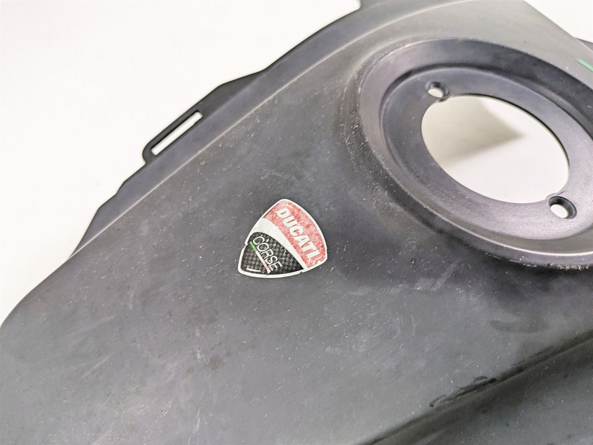 2013 Ducati Hypermotard 821 SP Center Fuel Tank Fairing Cover 48015671B {{ shop.shopifyCountryName }} - Mototech271