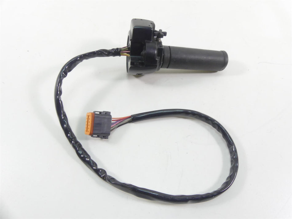2003 Harley Touring FLHTCI Electra Glide Right Mode Control Switch 71589-96B {{ shop.shopifyCountryName }} - Mototech271