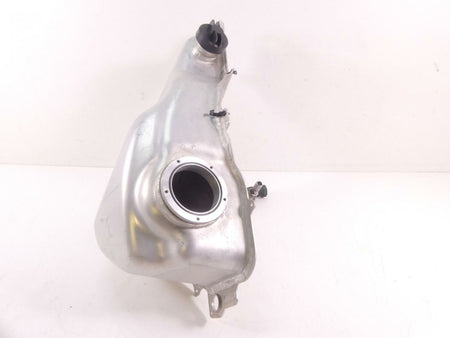 2010 Victory Vision Tour Right Side Fuel Gas Petrol Tank Reservoir 1017293 {{ shop.shopifyCountryName }} - Mototech271