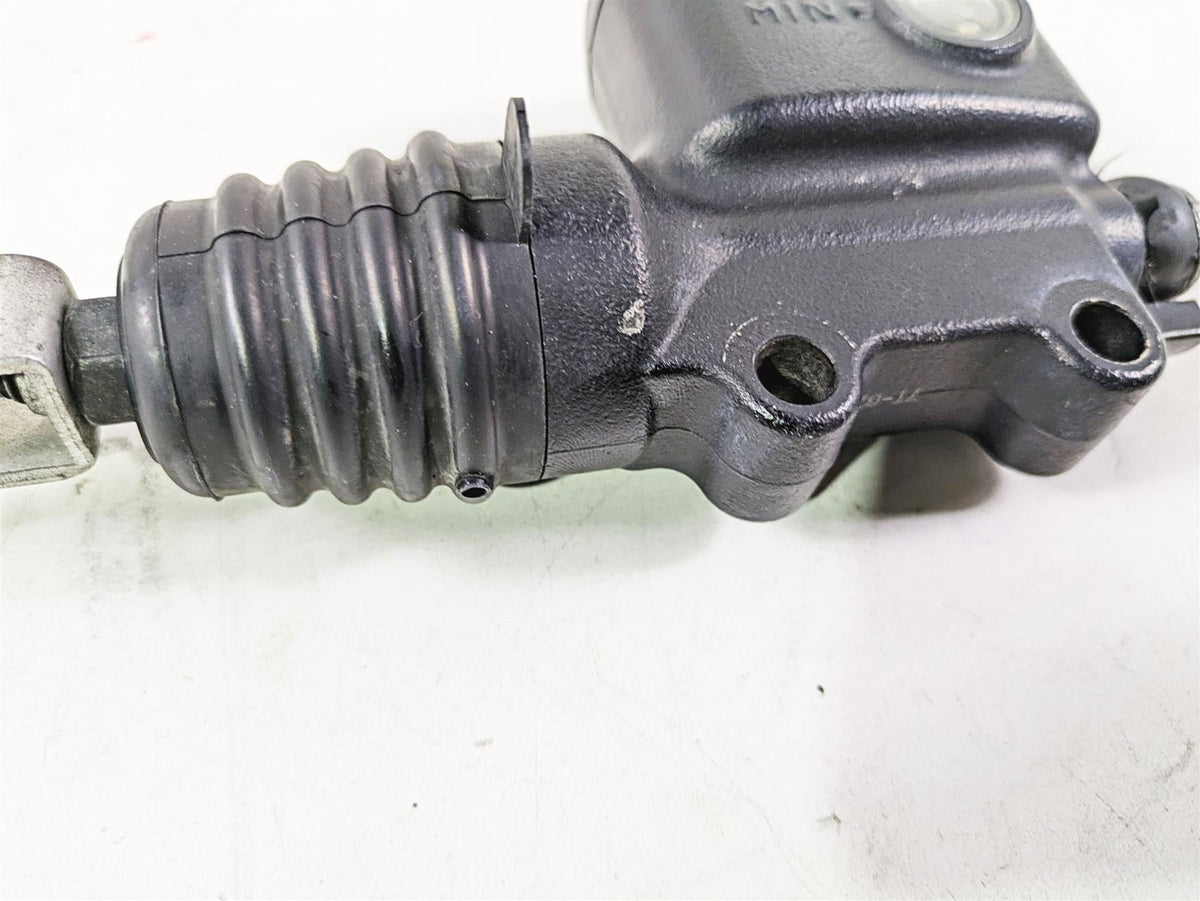 2018 Harley FXBR Softail Breakout Rear Brake Master Cylinder 5/8" 41700460 {{ shop.shopifyCountryName }} - Mototech271