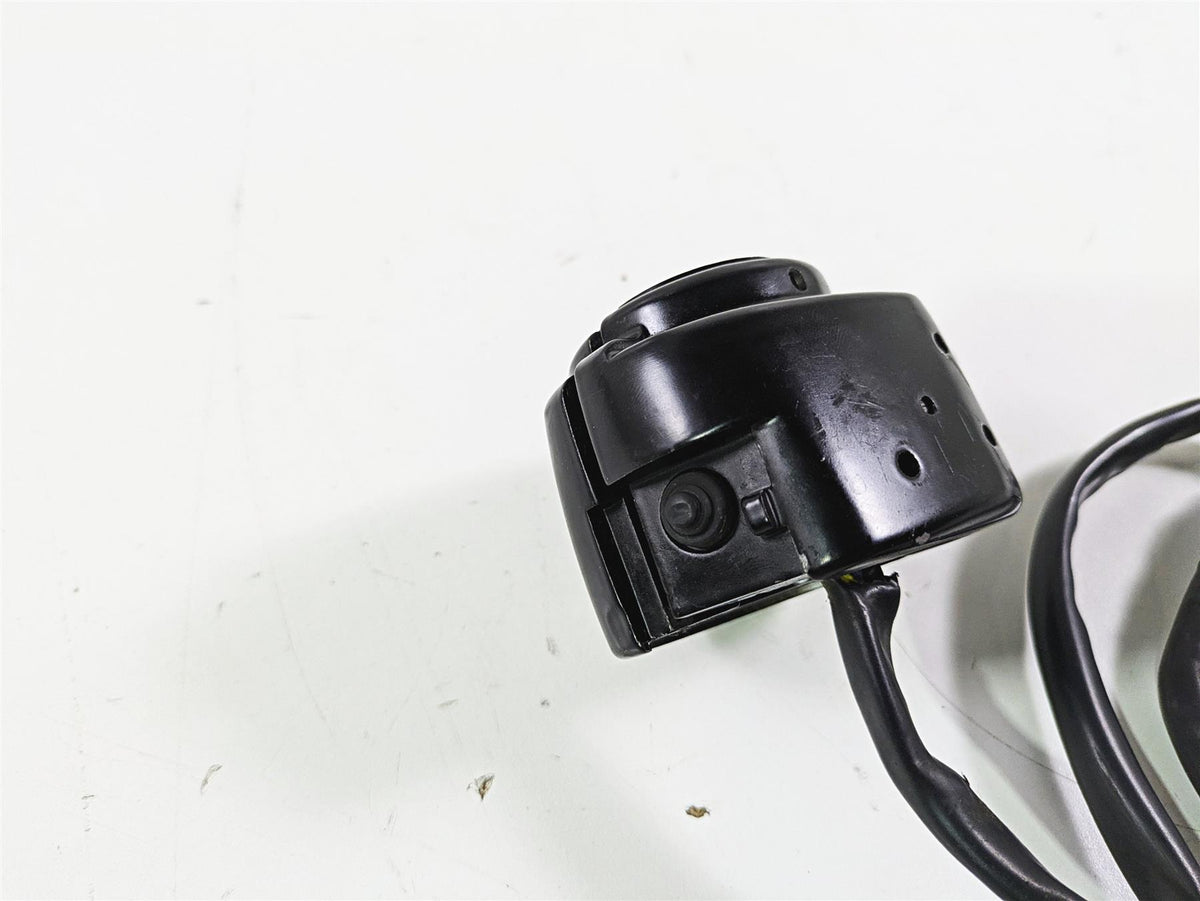 2008 Harley FLSTSB Cross Bones Left Hand Control Switch -No Plug 71682-06A {{ shop.shopifyCountryName }} - Mototech271