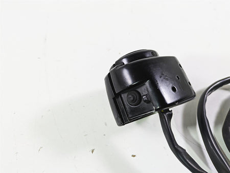 2008 Harley FLSTSB Cross Bones Left Hand Control Switch -No Plug 71682-06A {{ shop.shopifyCountryName }} - Mototech271