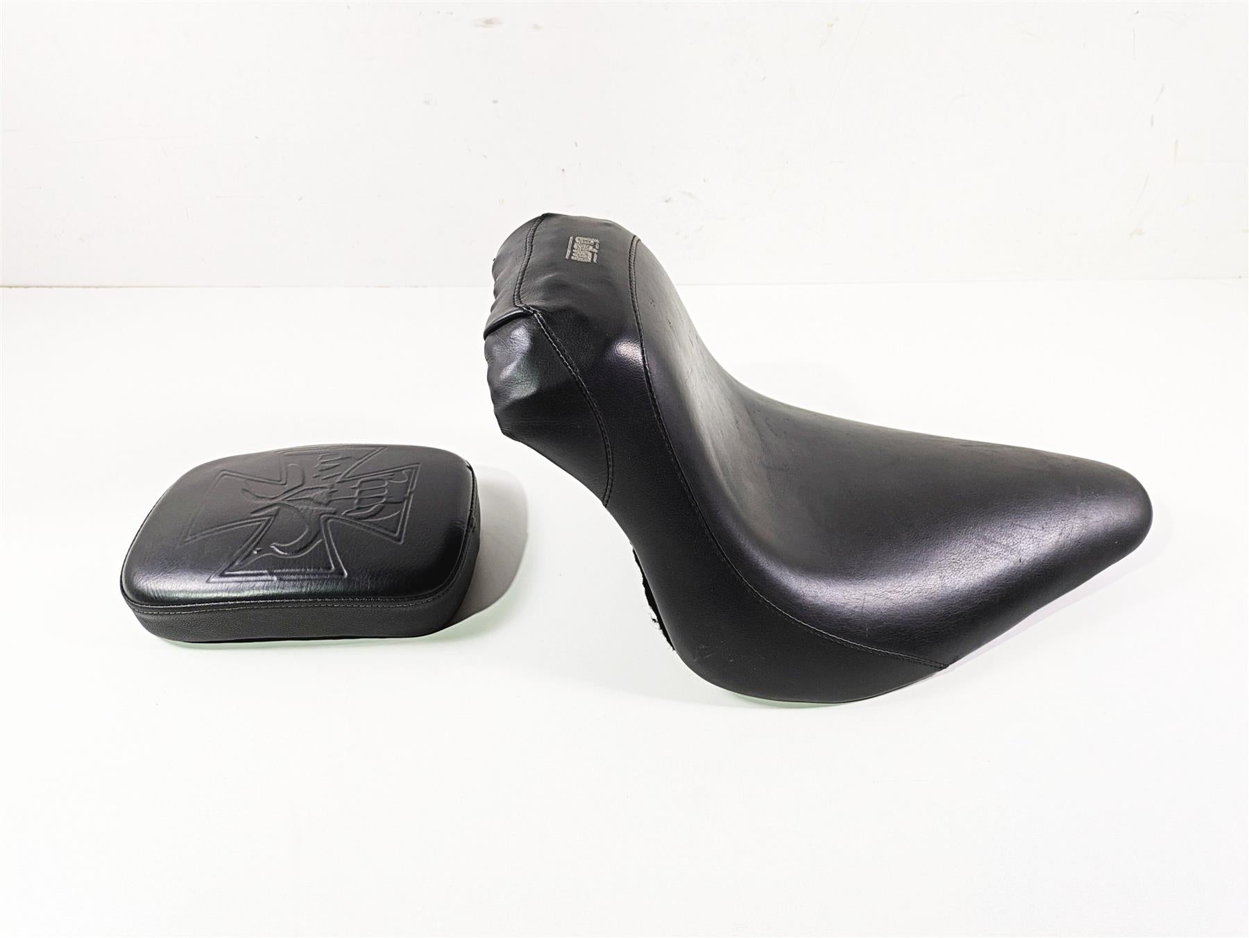 2004 Big Dog Chopper bdm Front Rear Rider Passenger Seat Saddle Set {{ shop.shopifyCountryName }} - Mototech271