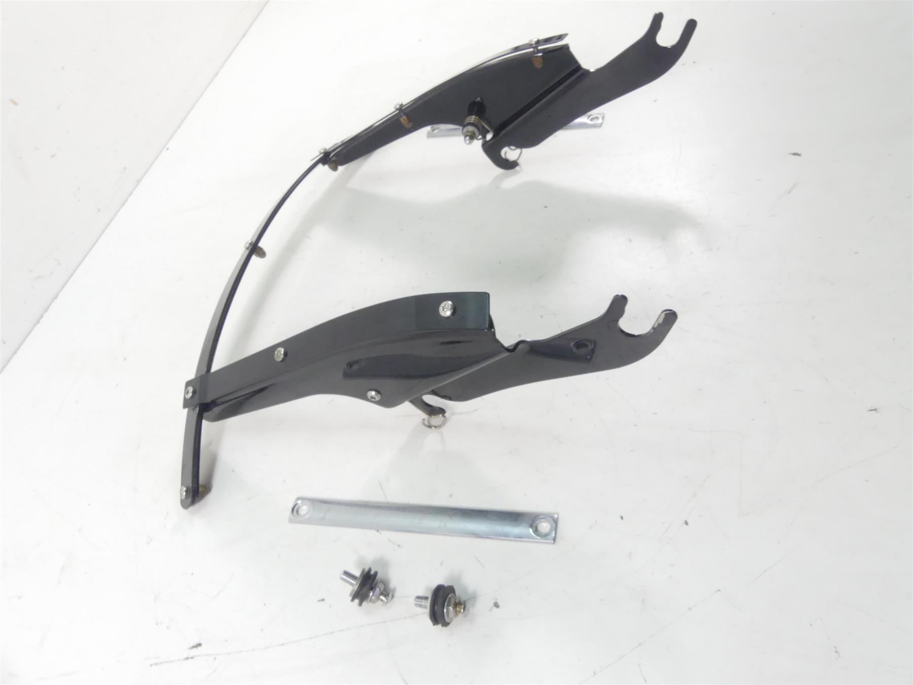 2016 Harley FLS Softail Slim Windshield Wind Shield Screen Mount Bracket {{ shop.shopifyCountryName }} - Mototech271