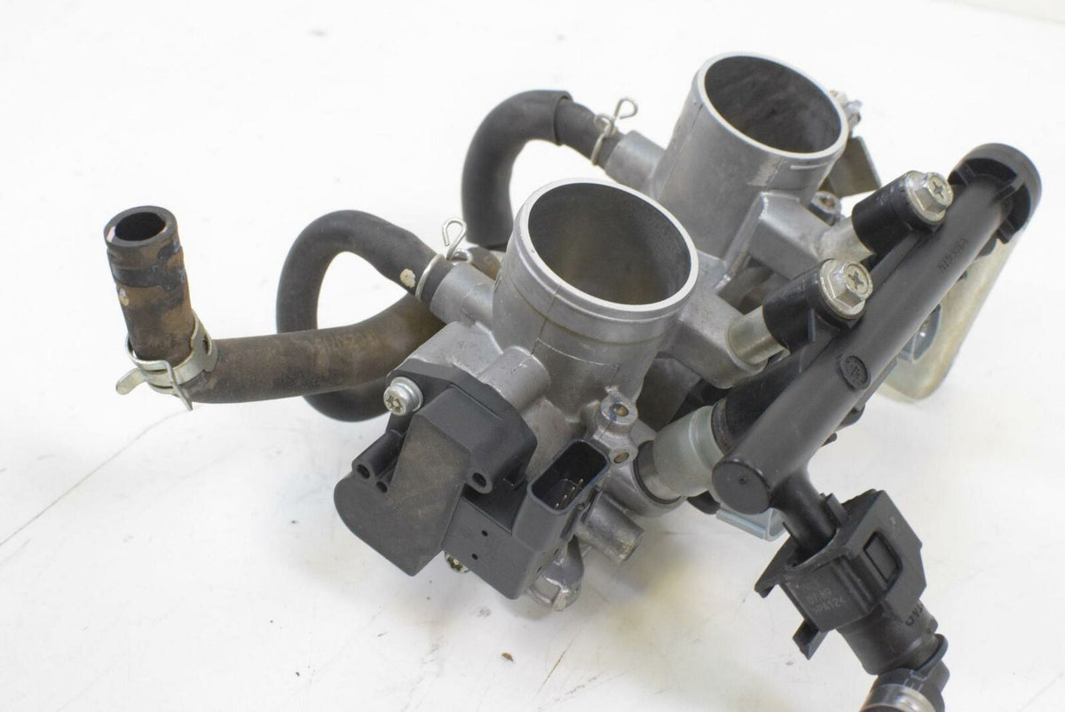 2015 Yamaha YZFR3 YZF R3 Keihin Throttle Body Fuel Injector 2MS-E3750-00-00 {{ shop.shopifyCountryName }} - Mototech271