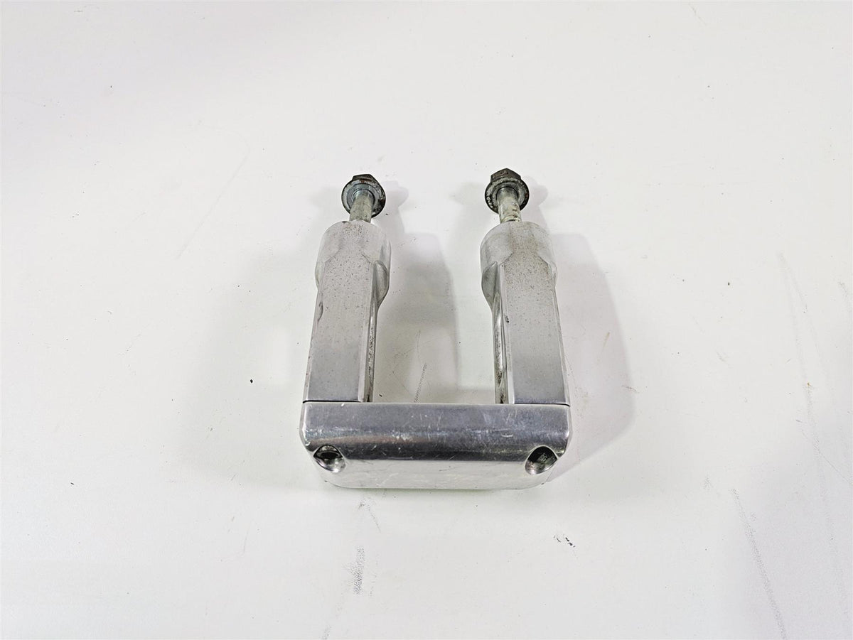 2002 Indian Spirit Deluxe Handlebar Riser Holder 39-047 39-048 {{ shop.shopifyCountryName }} - Mototech271