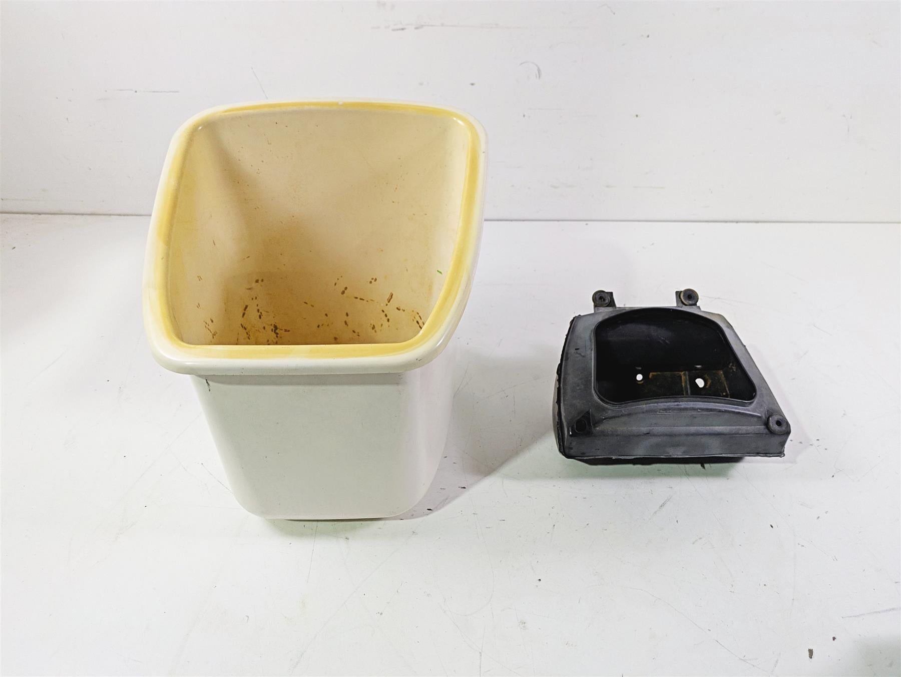 2006 Yamaha GP1300R Waverunner Front & Center Storage Box Set F0X-U475A-00-00 {{ shop.shopifyCountryName }} - Mototech271